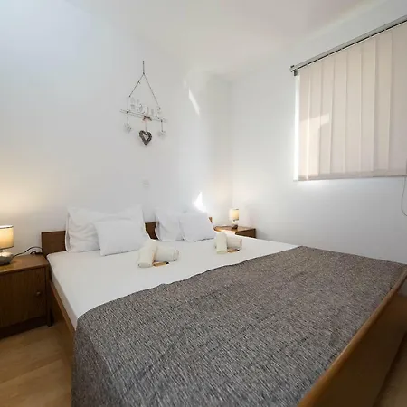Apartment Ruzica *