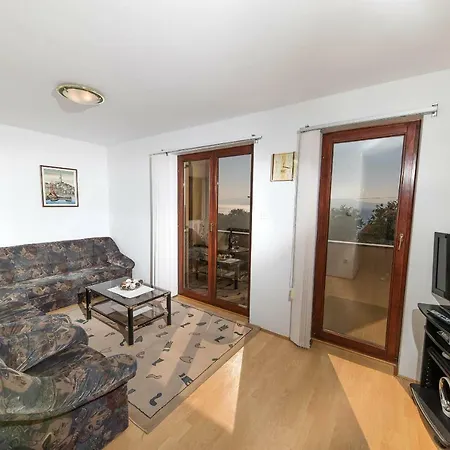 Apartment Ruzica *