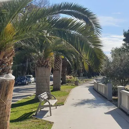 Ruzica * Crikvenica