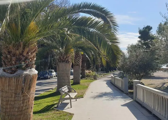 Ruzica * Crikvenica